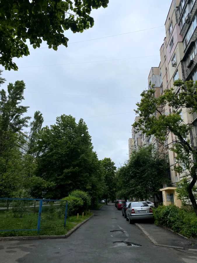 Продажа 2-комнатной квартиры 54 м², Чистяковская ул., 7