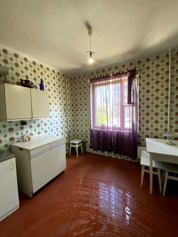 Продажа 2-комнатной квартиры 54 м², Чистяковская ул., 7