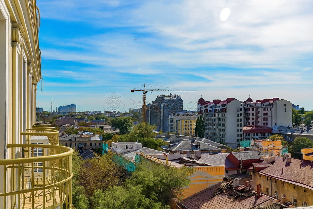 Аренда 2-комнатной квартиры 47 м², Греческая ул., 1А