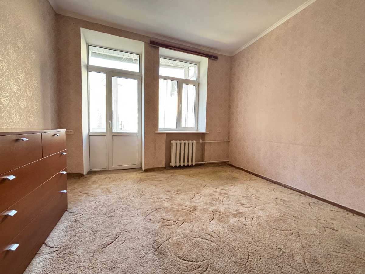 Продаж 2-кімнатної квартири 66 м², Михайла Донця вул., Ломоносова, 79
