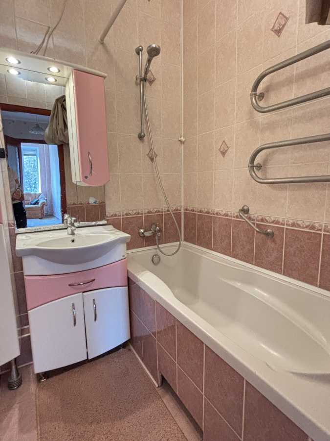 Продаж 2-кімнатної квартири 66 м², Михайла Донця вул., Ломоносова, 79