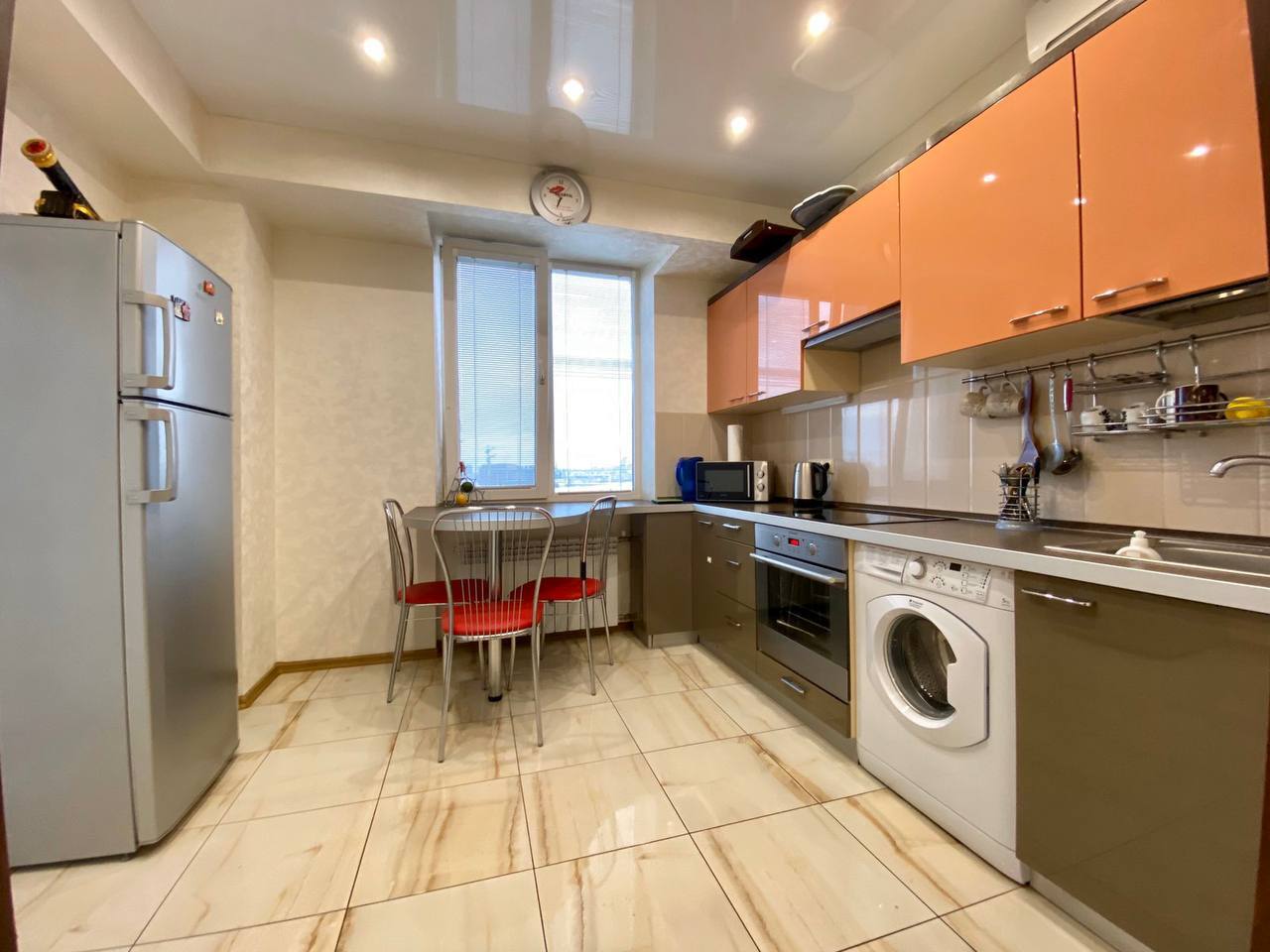 Аренда 2-комнатной квартиры 61 м², Александра Поля просп.