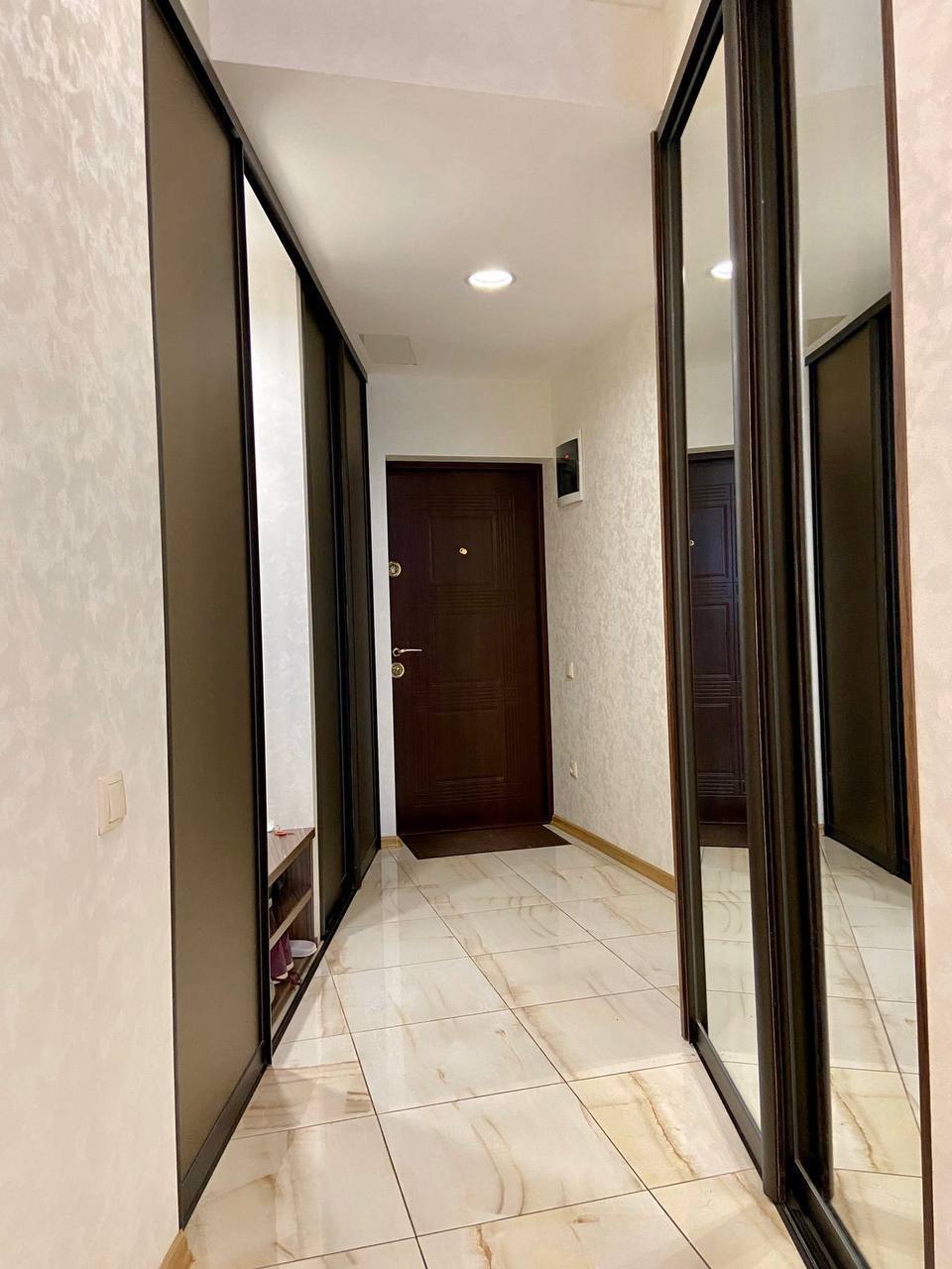 Аренда 2-комнатной квартиры 61 м², Александра Поля просп.