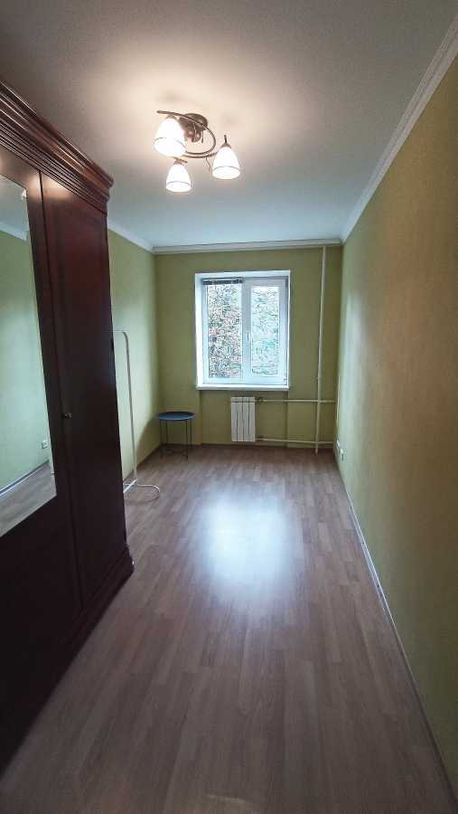 Продажа 3-комнатной квартиры 60 м², Ушинского ул., 10