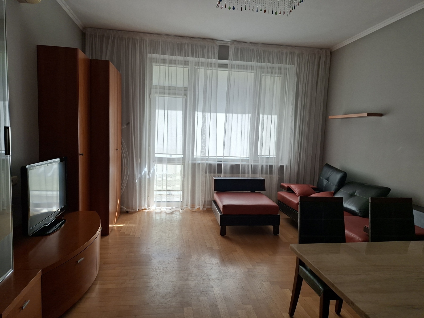 Аренда 3-комнатной квартиры 100 м², Отрадная ул.