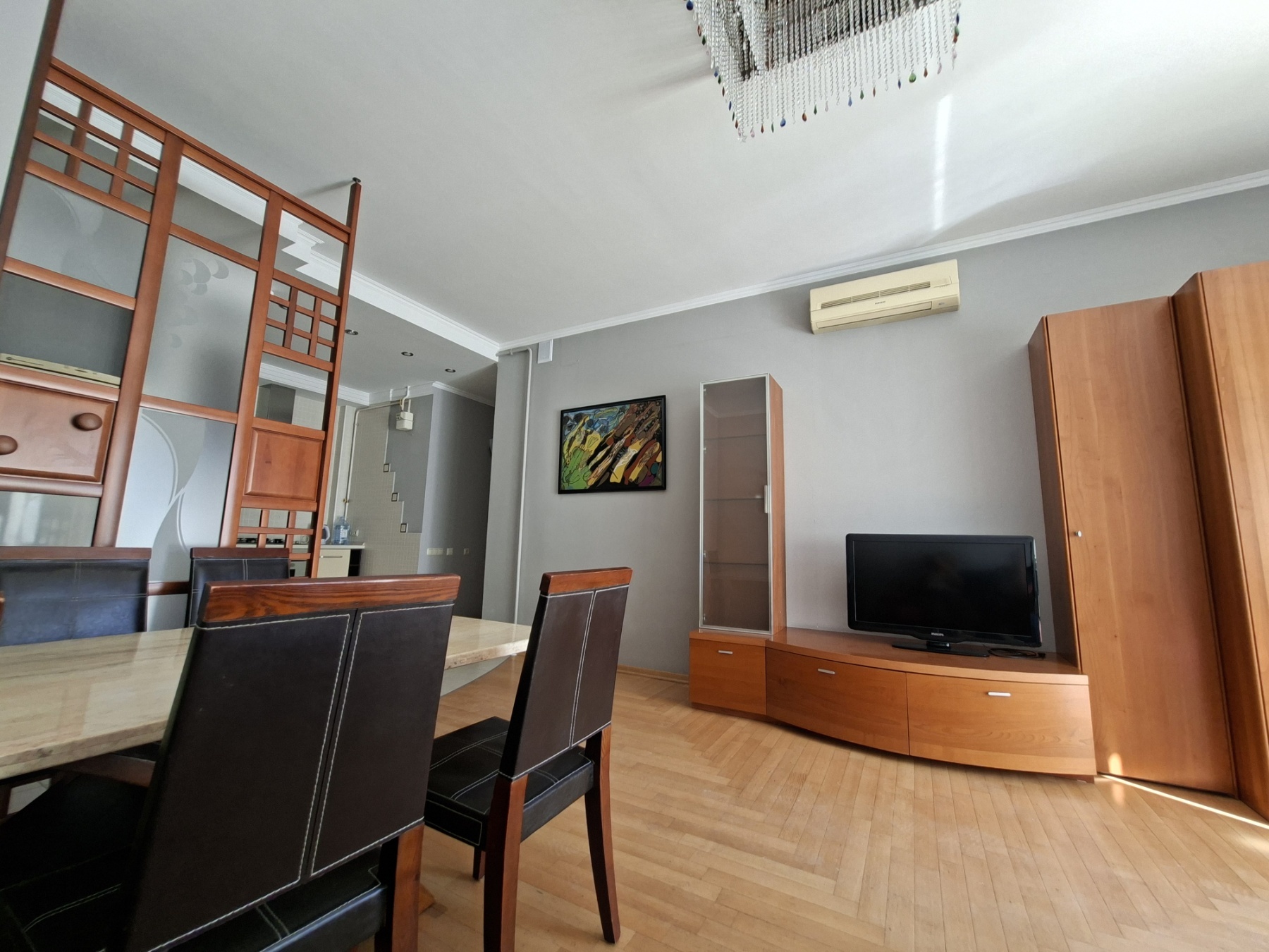 Аренда 3-комнатной квартиры 100 м², Отрадная ул.
