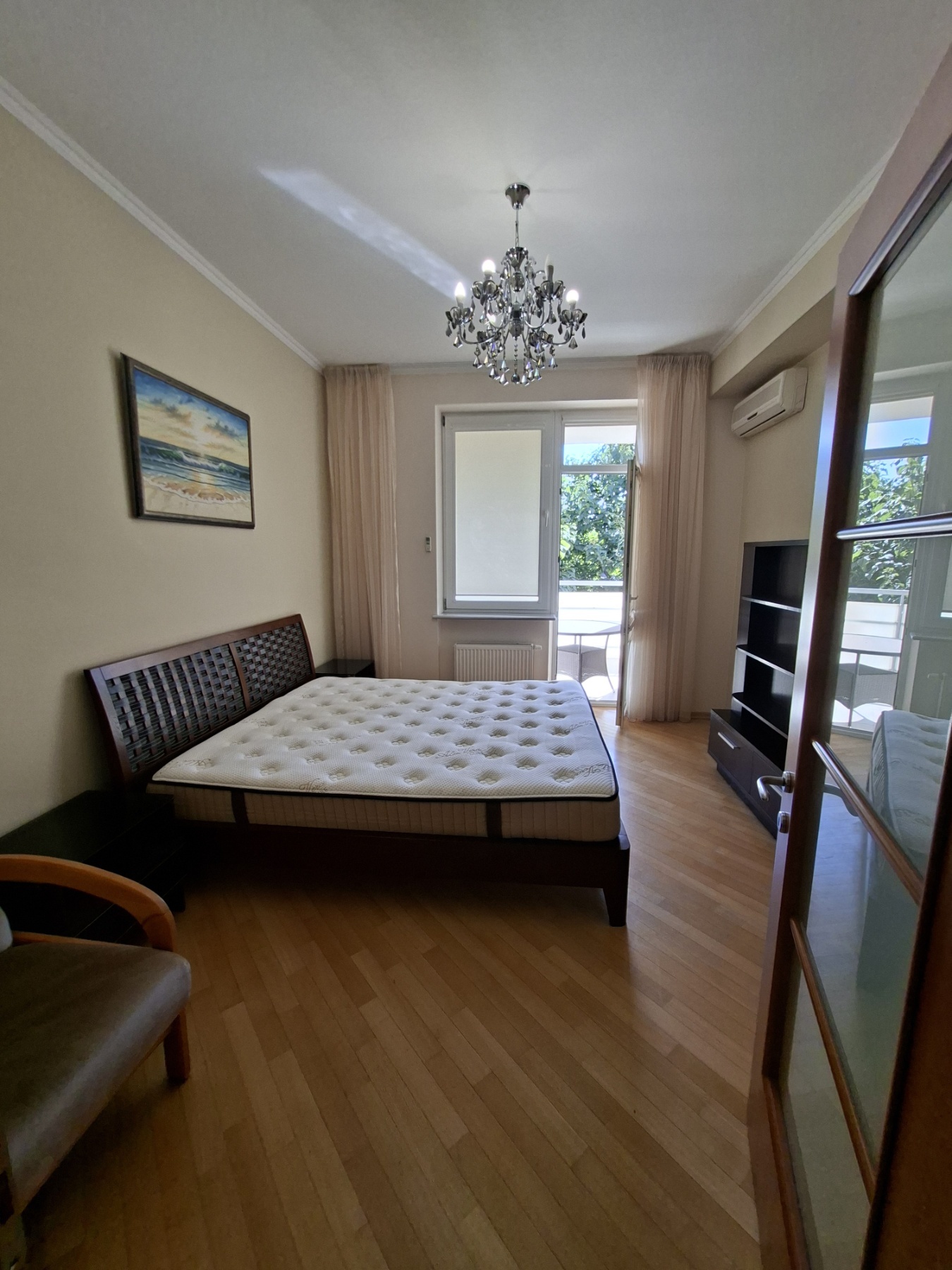 Аренда 3-комнатной квартиры 100 м², Отрадная ул.