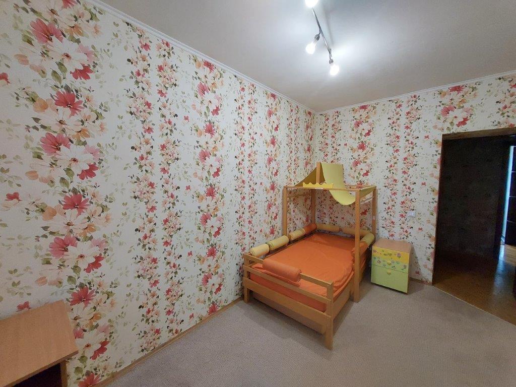 Аренда 3-комнатной квартиры 75 м², Юрковская ул.