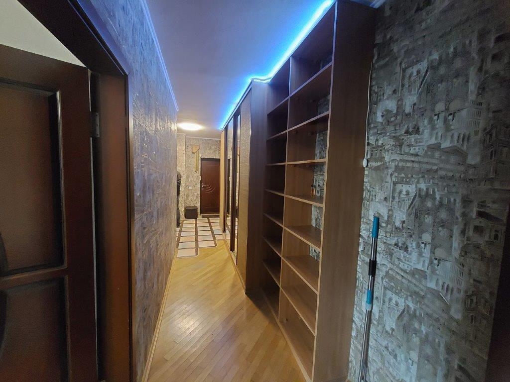 Аренда 3-комнатной квартиры 75 м², Юрковская ул.