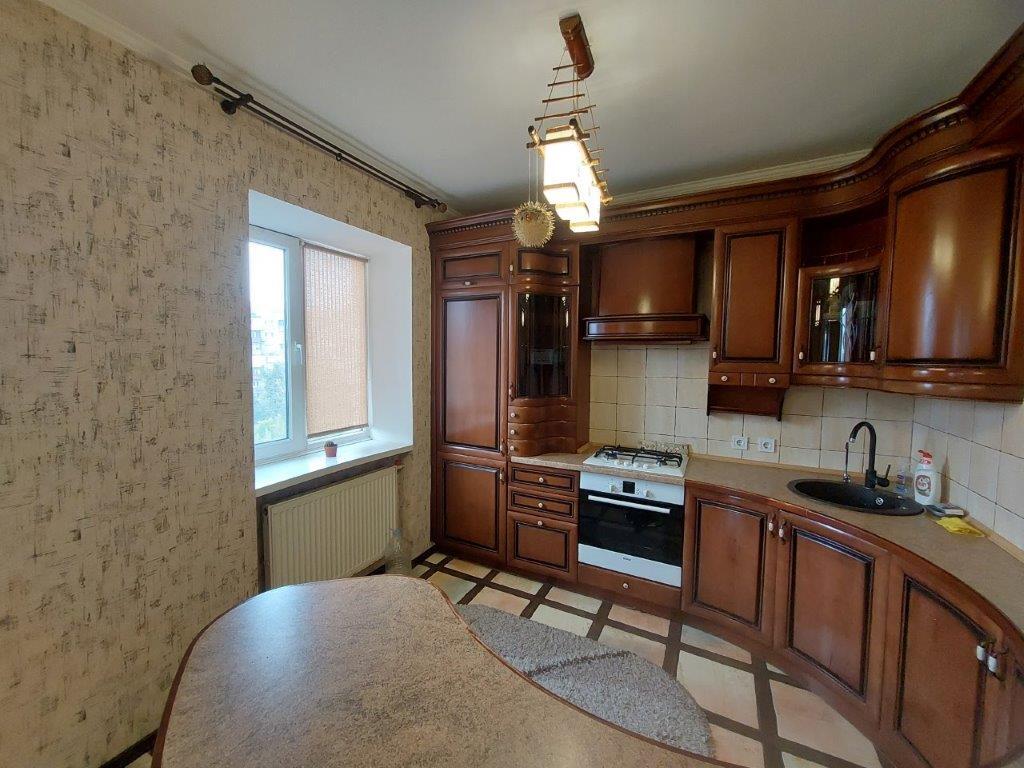 Аренда 3-комнатной квартиры 75 м², Юрковская ул.