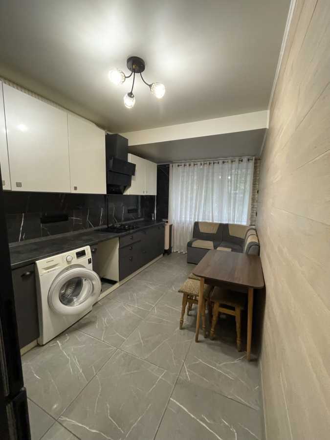 Продажа 1-комнатной квартиры 38.4 м², Докучаєвська, 16