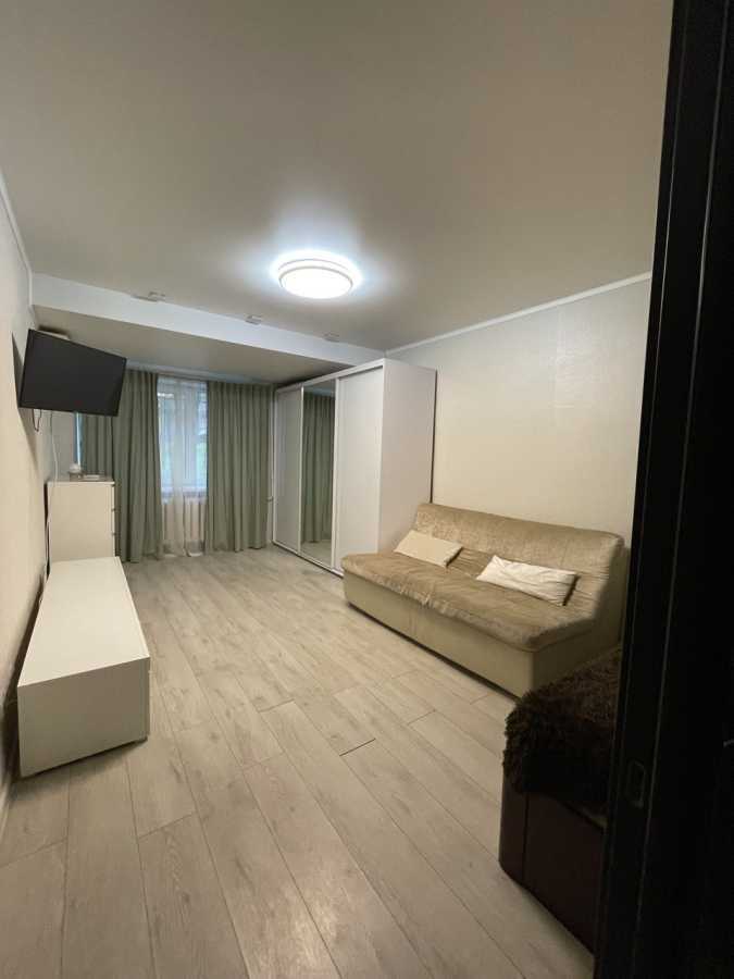 Продажа 1-комнатной квартиры 38.4 м², Докучаєвська, 16