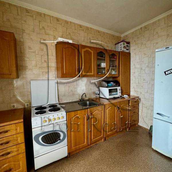 Продажа 1-комнатной квартиры 42 м², Василия Верховинца ул., 10