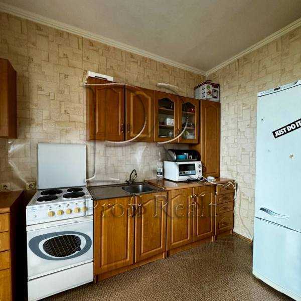 Продажа 1-комнатной квартиры 42 м², Василия Верховинца ул., 10