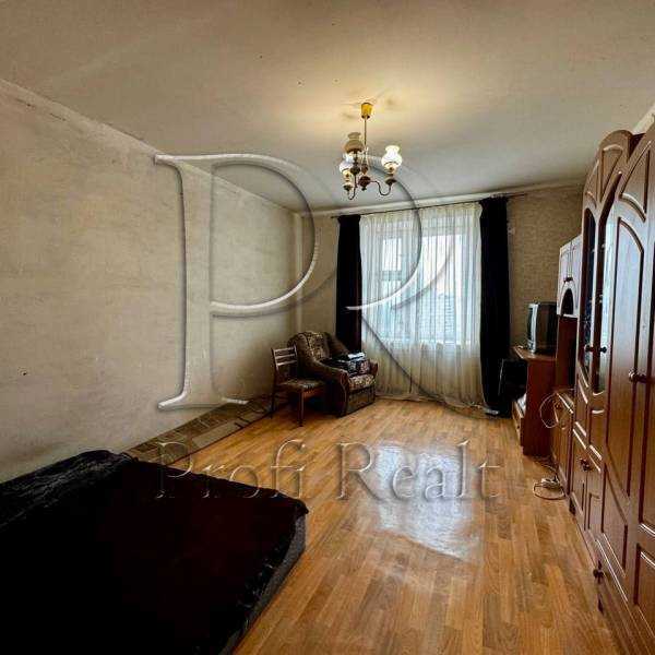Продажа 1-комнатной квартиры 42 м², Василия Верховинца ул., 10