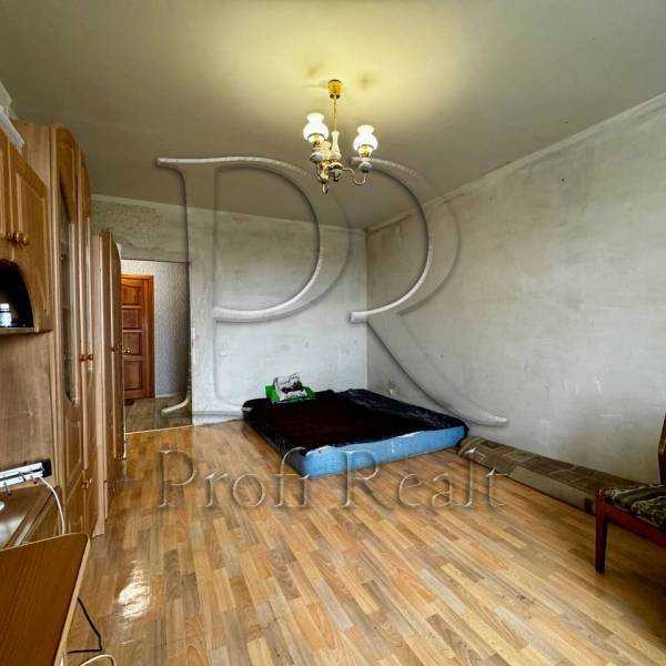 Продажа 1-комнатной квартиры 42 м², Василия Верховинца ул., 10