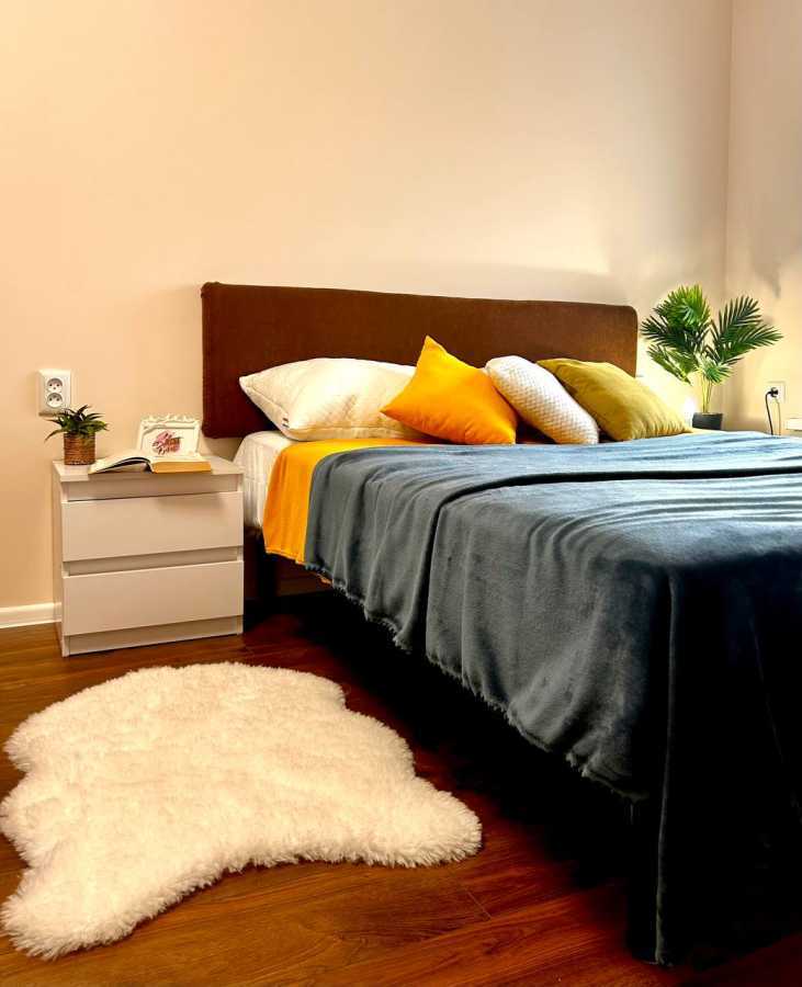 Продажа 2-комнатной квартиры 70 м², Чубинского ул., 8Б