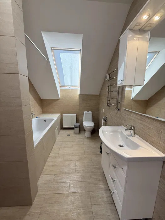 Аренда дома 350 м², Стратегическое шоссе