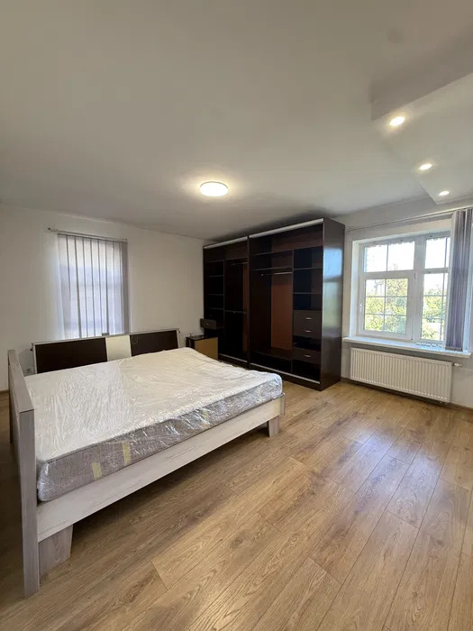 Аренда дома 350 м², Стратегическое шоссе