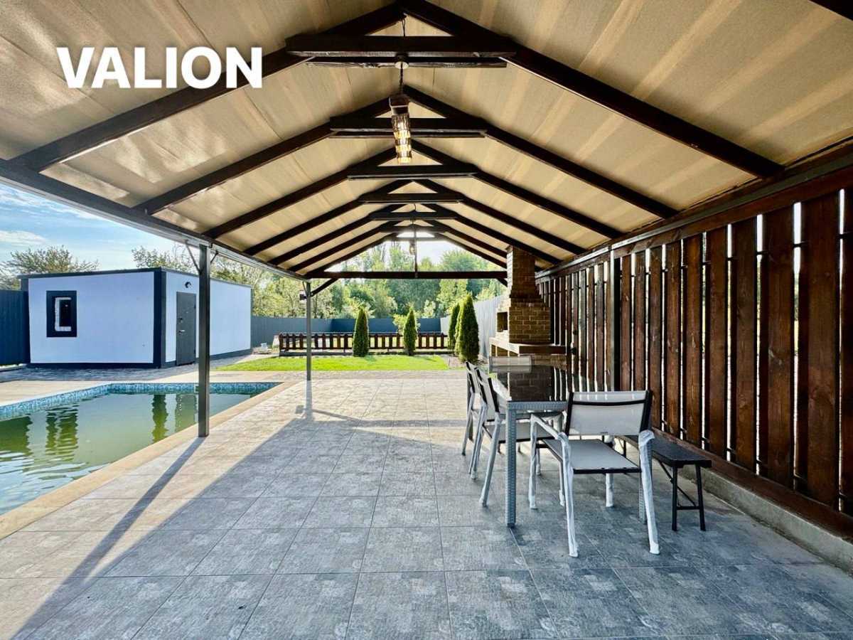 Продаж будинку 90 м², Центр