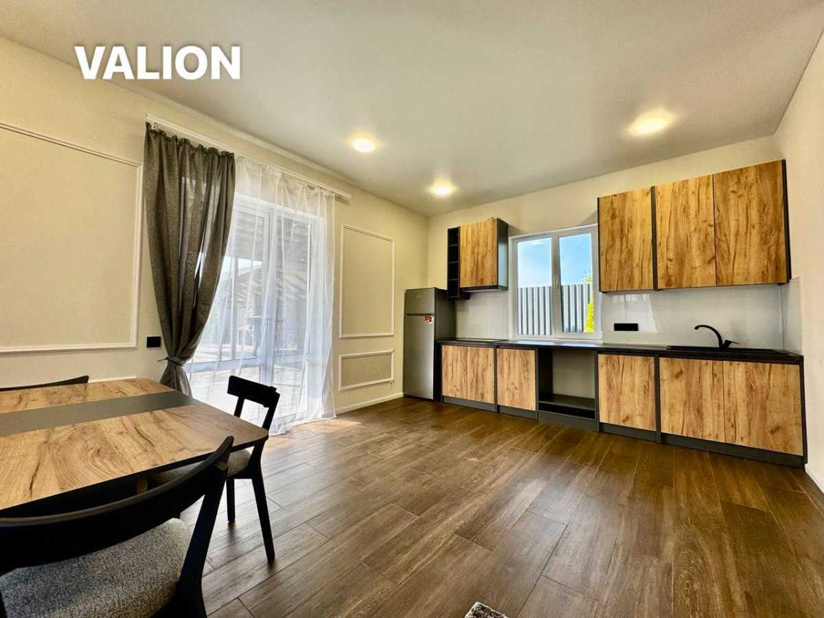 Продаж будинку 90 м², Центр