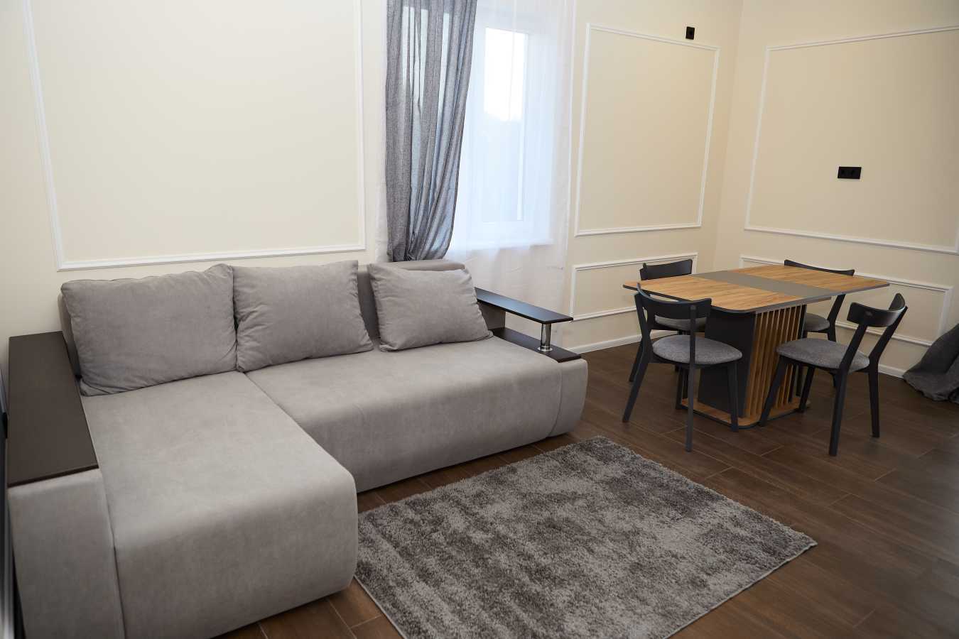 Продаж будинку 90 м², Центр