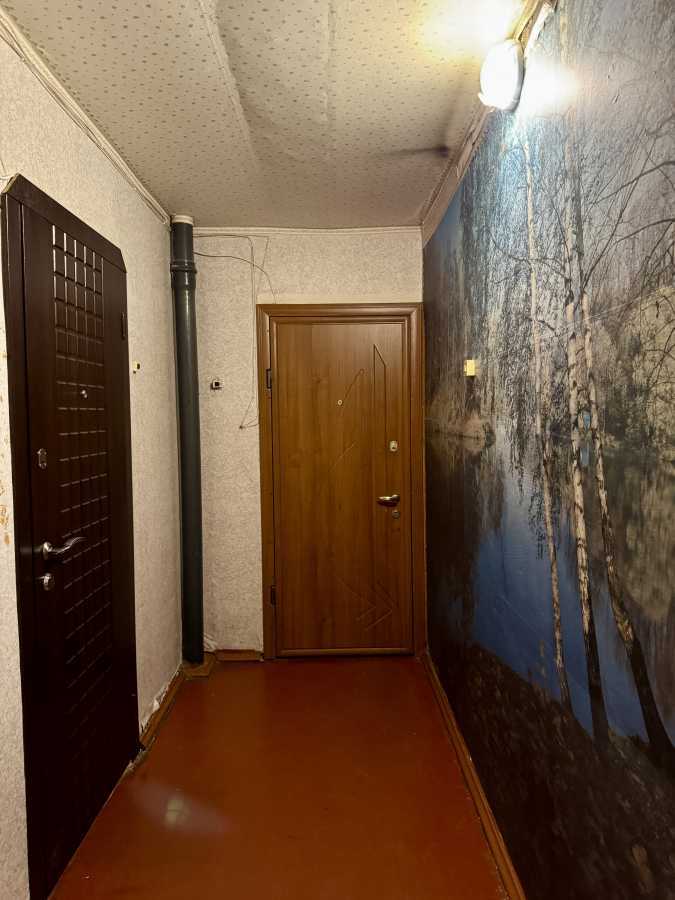 Продаж 3-кімнатної квартири 69 м², Прилужна вул., 10
