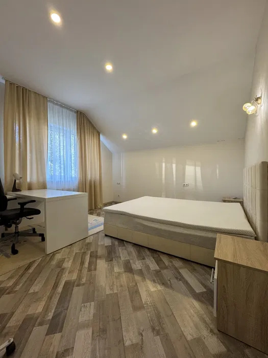 Оренда будинку 138 м²