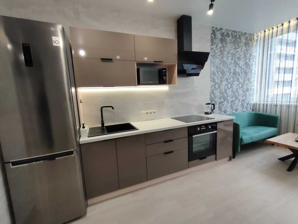 Аренда 1-комнатной квартиры 42 м², Ревуцкого ул., 40Б