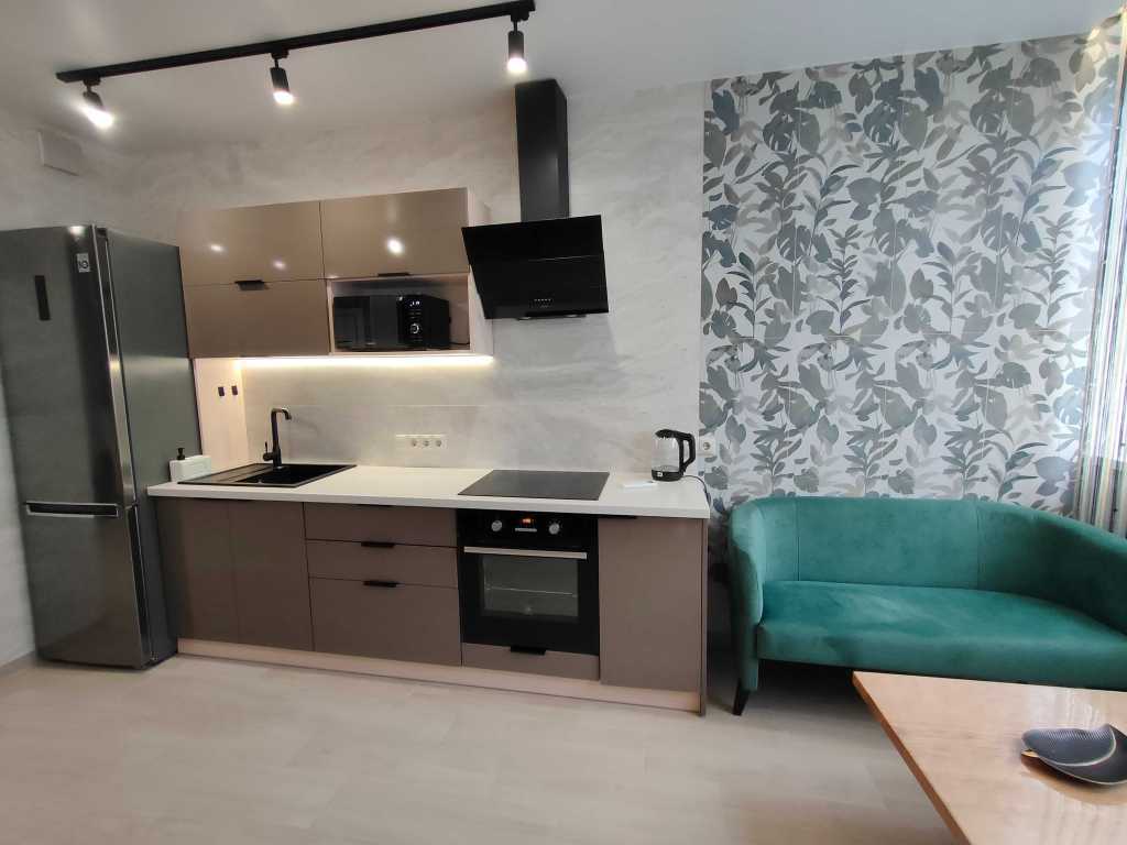 Аренда 1-комнатной квартиры 42 м², Ревуцкого ул., 40Б