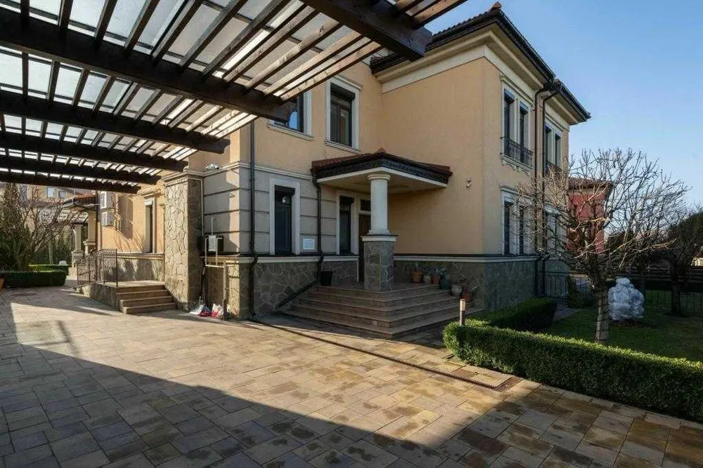 Аренда дома 300 м², Оболонский просп.
