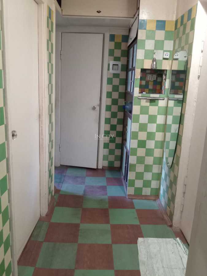 Продажа 2-комнатной квартиры 48.7 м², Политехническая ул., 5