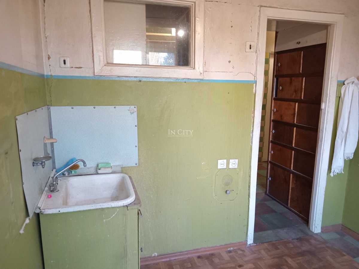Продажа 2-комнатной квартиры 48.7 м², Политехническая ул., 5