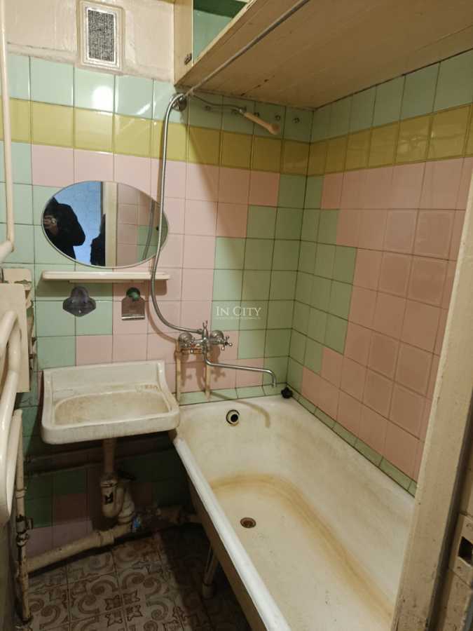 Продажа 2-комнатной квартиры 48.7 м², Политехническая ул., 5
