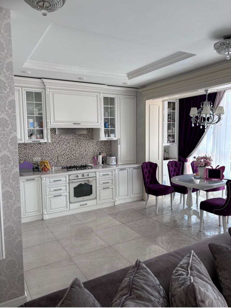 Продаж 3-кімнатної квартири 120 м², Кобзаря бул.
