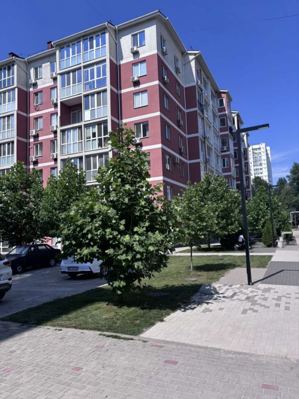 Продаж 3-кімнатної квартири 120 м², Кобзаря бул.