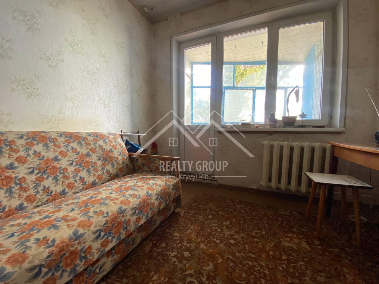 Продажа 3-комнатной квартиры 65 м², Вечерний бул.