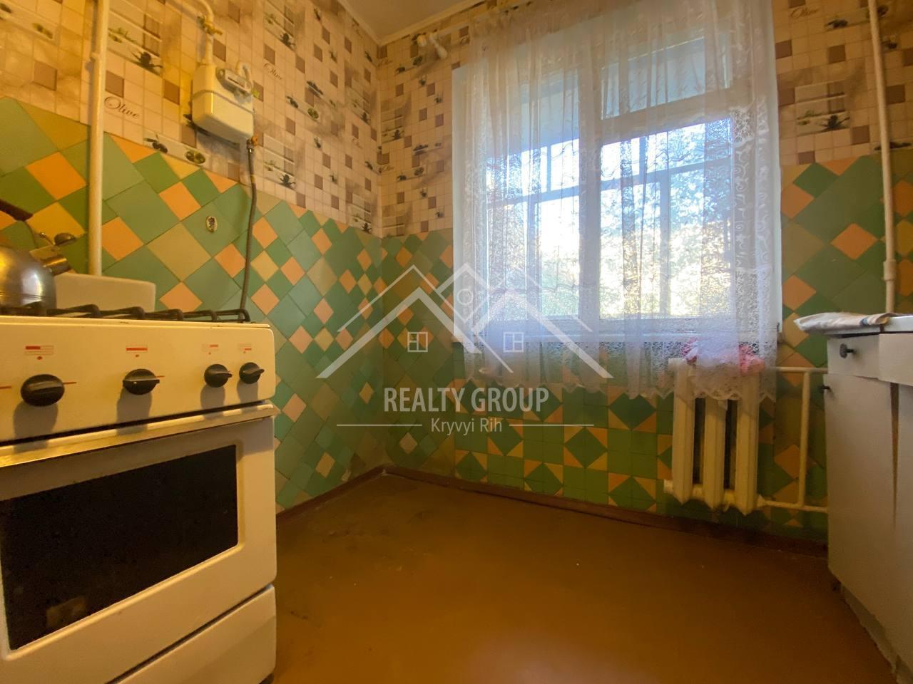 Продажа 3-комнатной квартиры 65 м², Вечерний бул.
