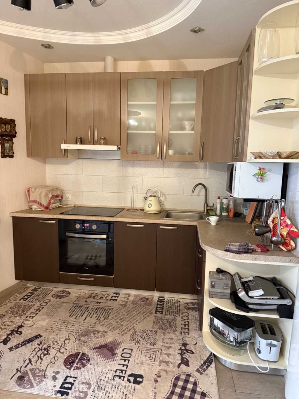 Продажа 2-комнатной квартиры 70 м², Соборности просп.