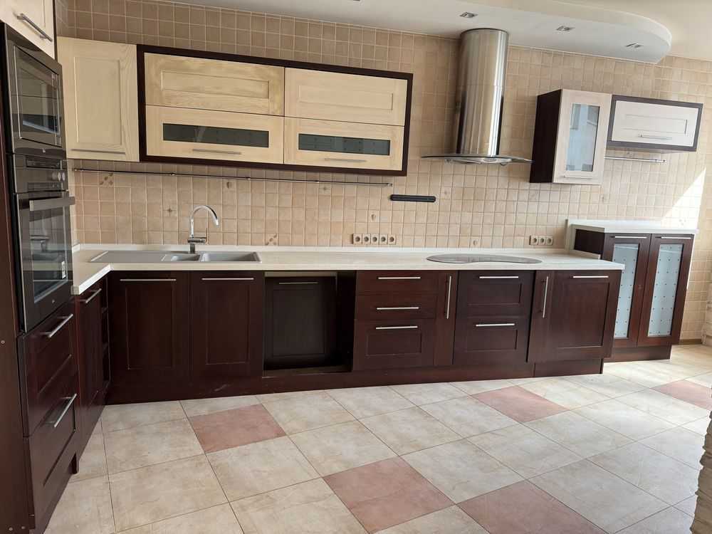 Продажа 4-комнатной квартиры 139 м², Митрополита Андрея Шептицкого ул.