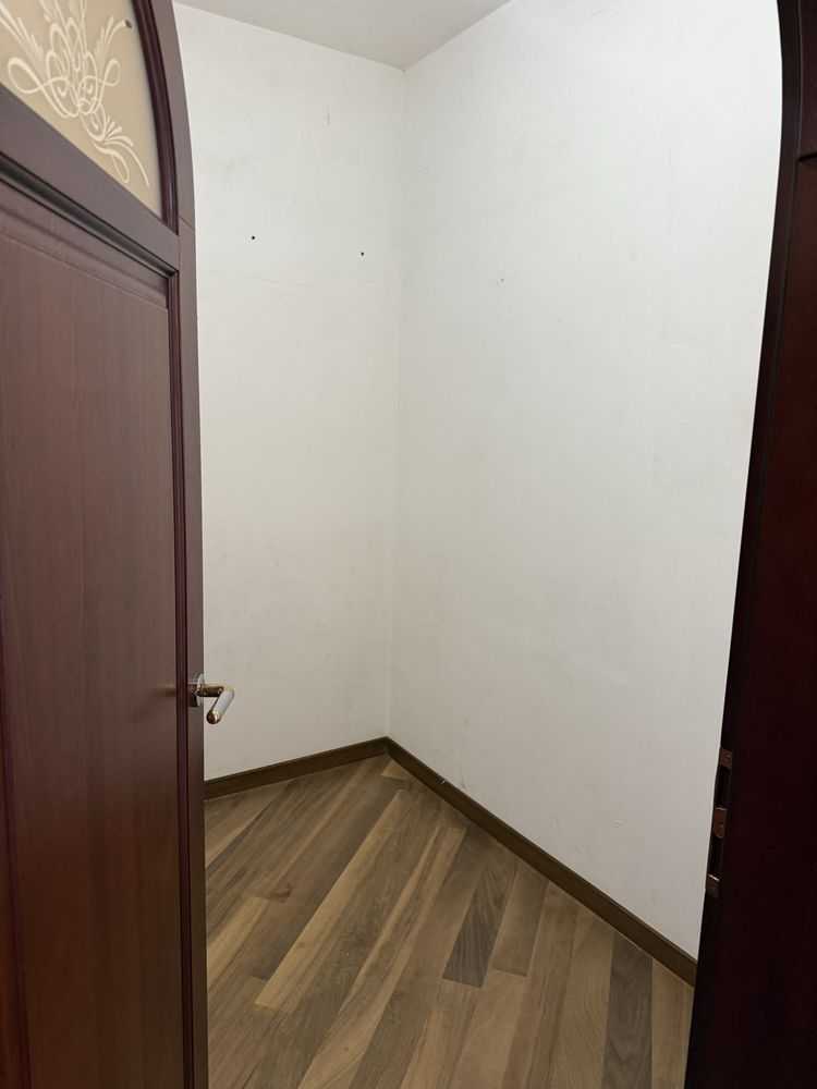 Продажа 4-комнатной квартиры 139 м², Митрополита Андрея Шептицкого ул.