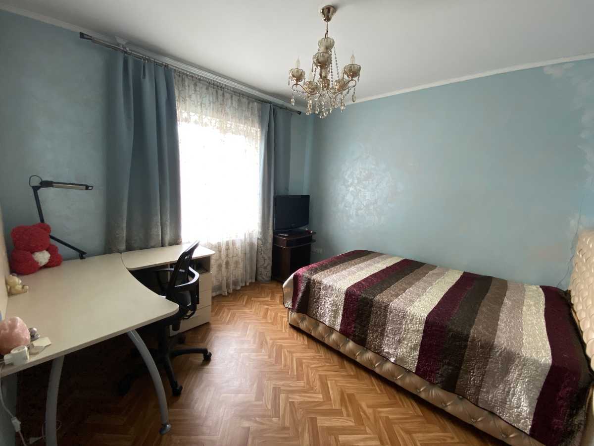 Аренда 3-комнатной квартиры 70 м², Владимира Маяковского просп., 40