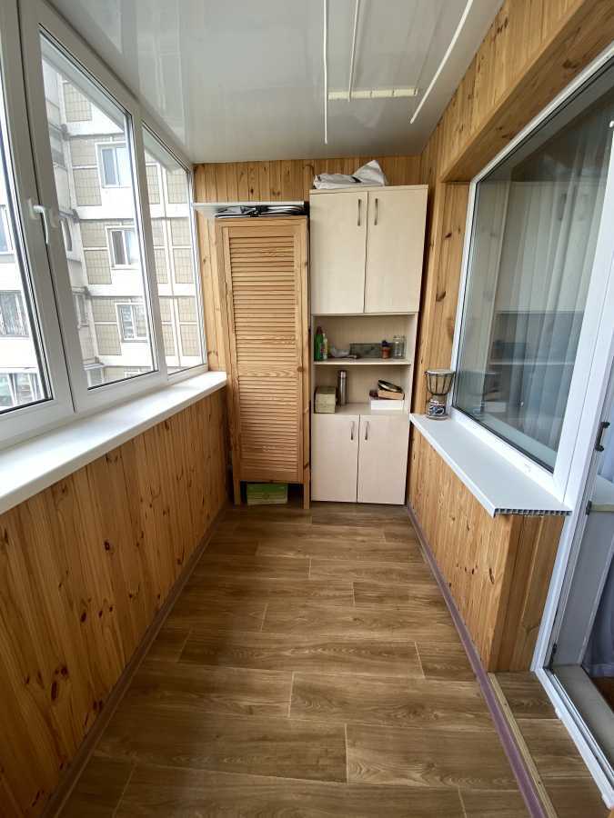 Аренда 3-комнатной квартиры 70 м², Владимира Маяковского просп., 40