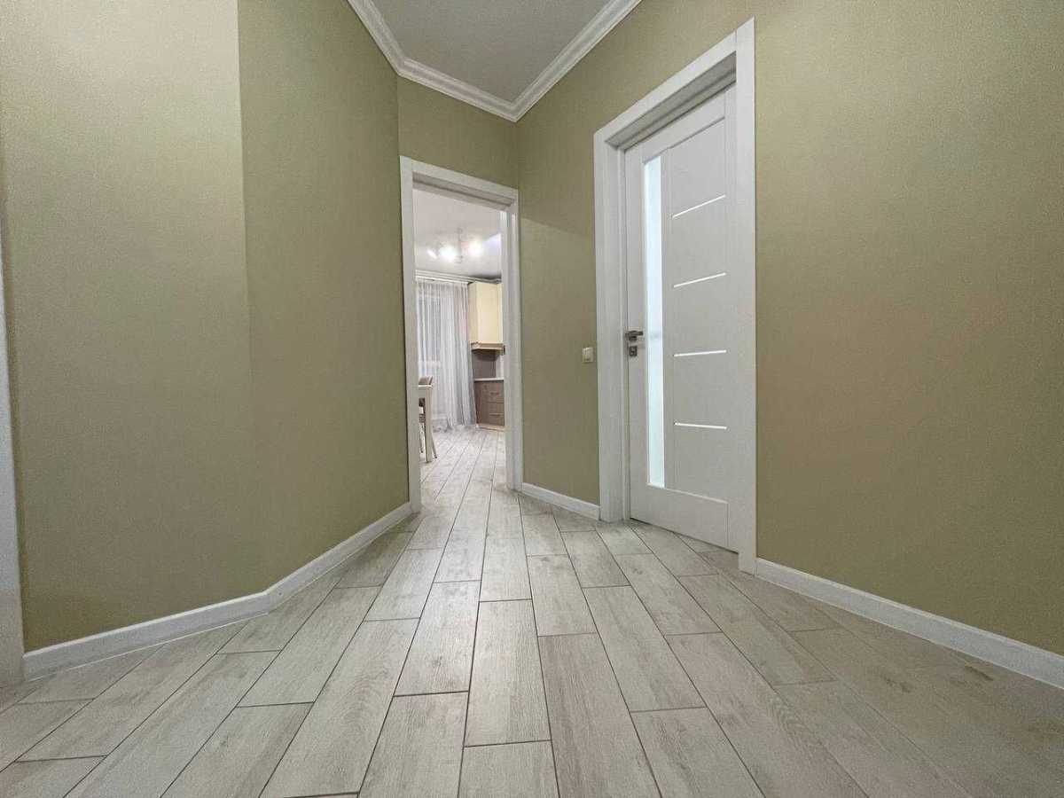 Продажа 2-комнатной квартиры 60 м², Вячеслава Черновола ул.