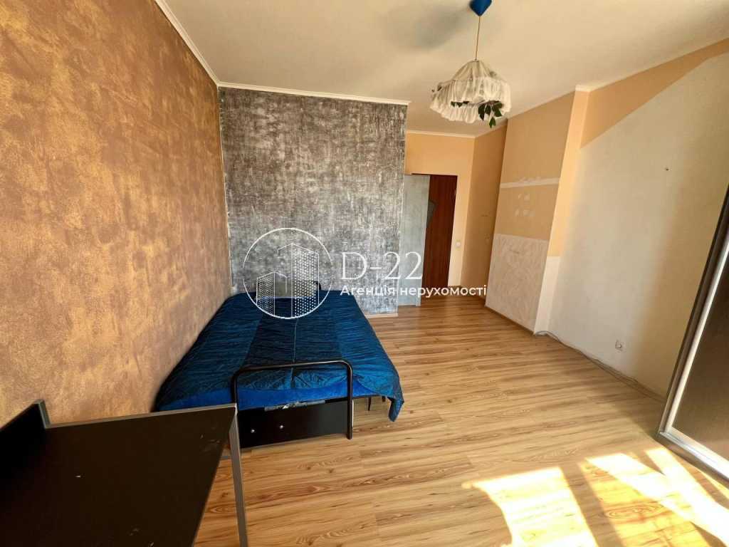 Продажа 3-комнатной квартиры 107.7 м², Василия Кричевского пер., Симоненко, 4