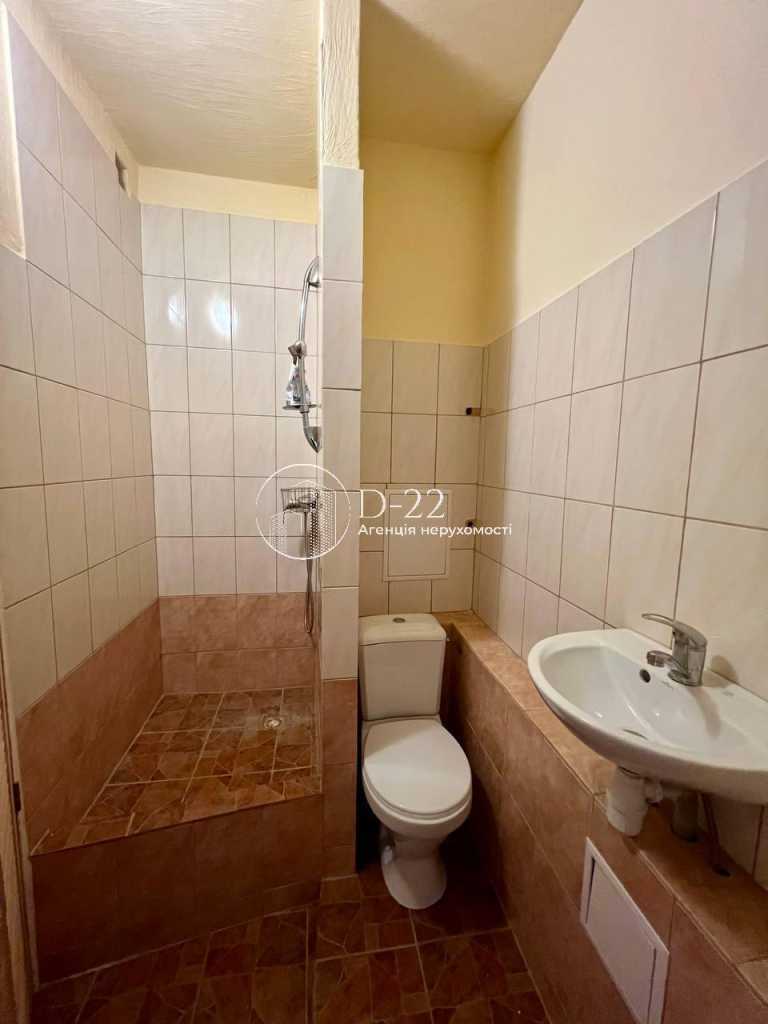 Продажа 3-комнатной квартиры 107.7 м², Василия Кричевского пер., Симоненко, 4