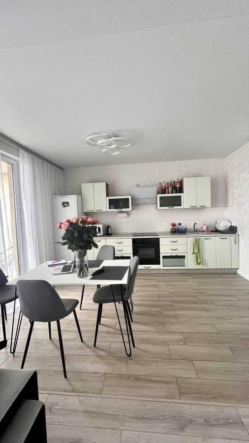 Аренда 1-комнатной квартиры 53 м², Князя Романа Мстиславича, 28