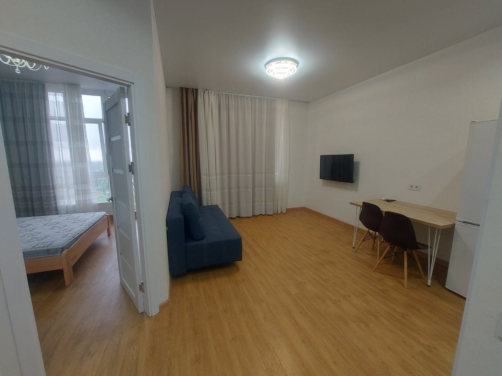 Оренда 1-кімнатної квартири 40 м², Академіка Філатова вул., 2