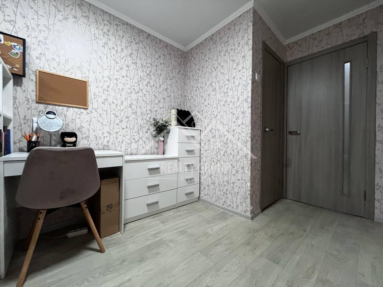 Продажа 2-комнатной квартиры 48.1 м², Гагарина просп., 50