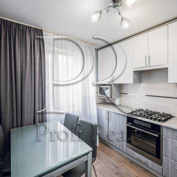Продажа 1-комнатной квартиры 42 м², Депутатская ул., 6